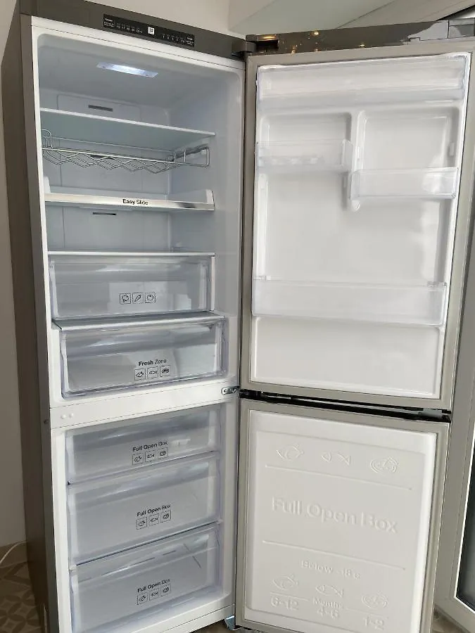アパート Wunderschoene Sanierte Wohnung Vor Den Toren Koelns