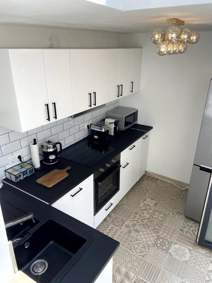 アパート Wunderschoene Sanierte Wohnung Vor Den Toren Koelns