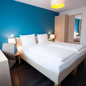 Hotel Centro Arkadia, Kolonia