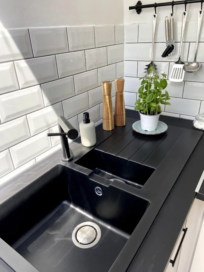 Apartment Wunderschoene Sanierte Wohnung Vor Den Toren Koelns