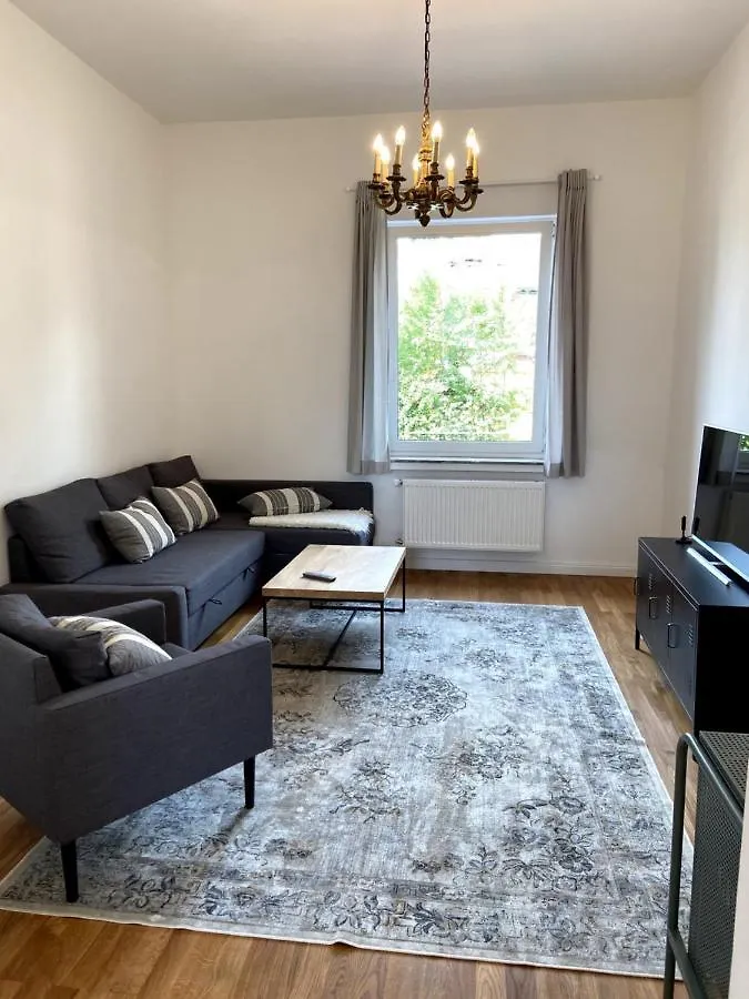 Wunderschoene Sanierte Wohnung Vor Den Toren Koelns 0*, Cologne